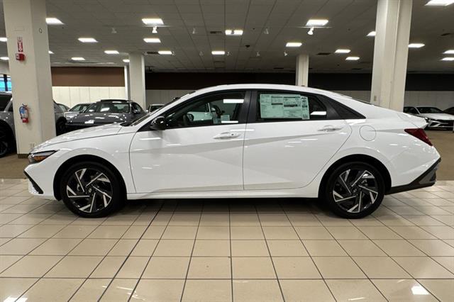 2025 Hyundai Elantra Hybrid SEL Sport