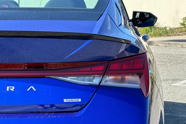 2025 Hyundai Elantra Hybrid SEL Sport