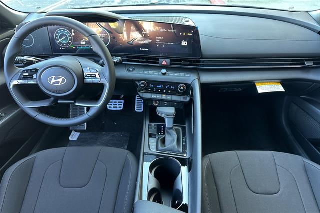 2025 Hyundai Elantra Hybrid SEL Sport