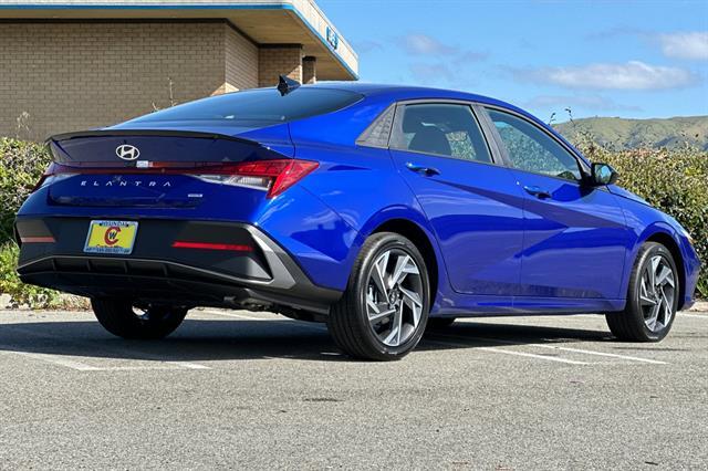 2025 Hyundai Elantra Hybrid SEL Sport