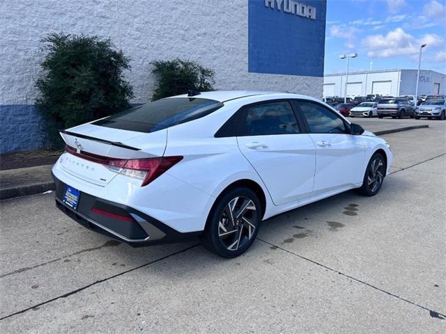 2025 Hyundai Elantra Hybrid SEL Sport