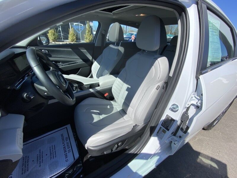 2025 Hyundai Elantra Limited Springfield PA