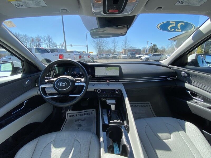 2025 Hyundai Elantra Limited Springfield PA