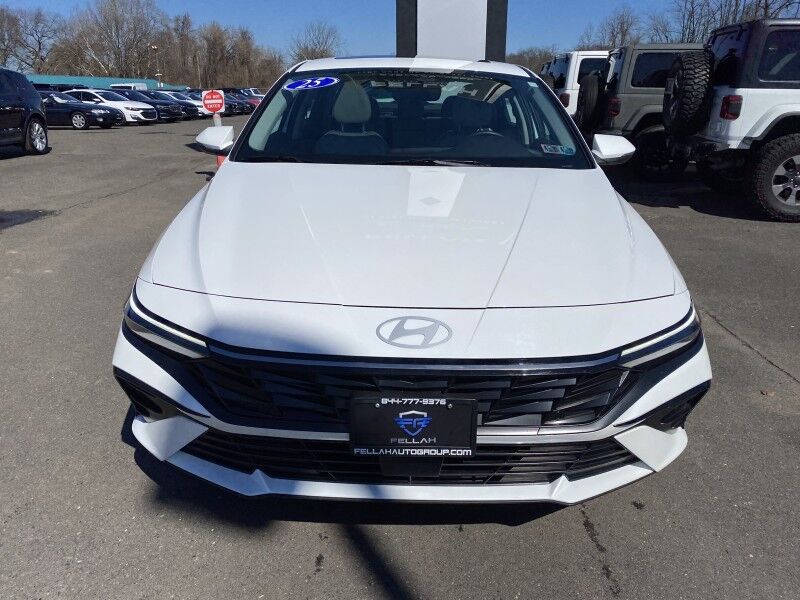 2025 Hyundai Elantra Limited Springfield PA