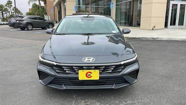 2025 Hyundai Elantra Limited Corona CA