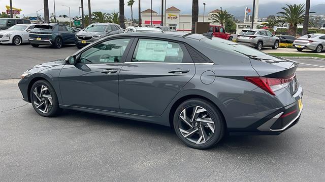 2025 Hyundai Elantra Limited Corona CA