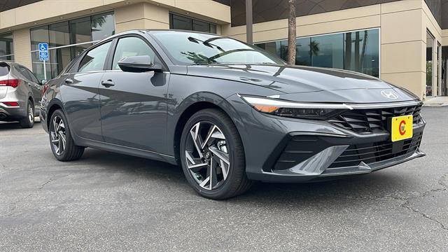 2025 Hyundai Elantra Limited Corona CA