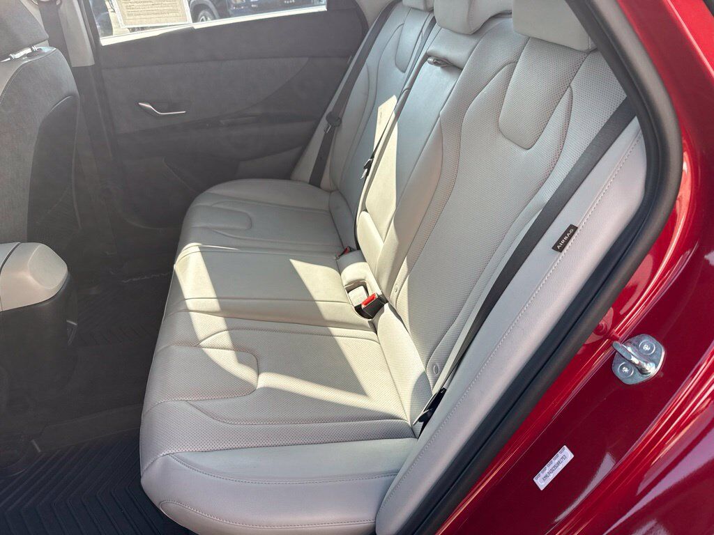 2025 Hyundai Elantra Limited Mount Joy PA