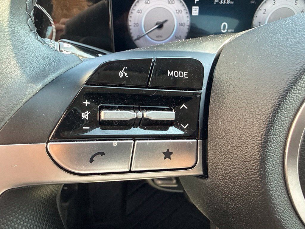 2025 Hyundai Elantra Limited Mount Joy PA