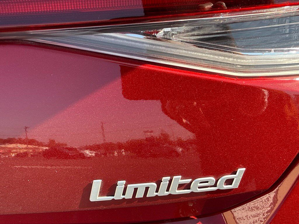 2025 Hyundai Elantra Limited Mount Joy PA