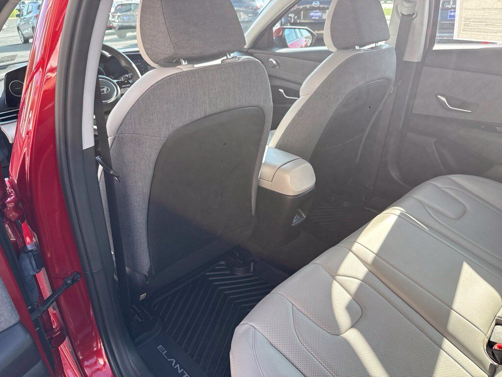 2025 Hyundai Elantra Limited Mount Joy PA