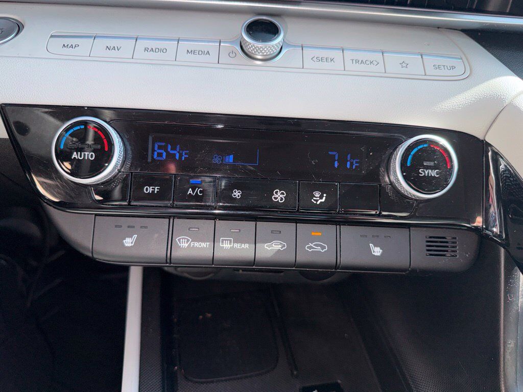 2025 Hyundai Elantra Limited Mount Joy PA
