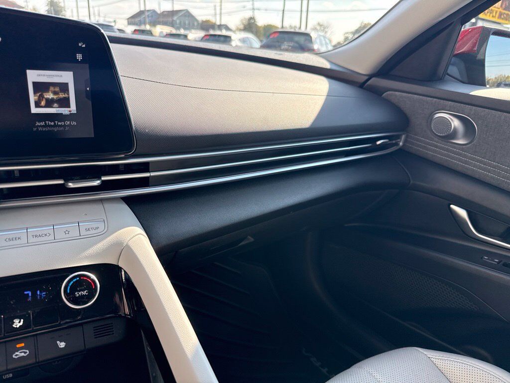 2025 Hyundai Elantra Limited Mount Joy PA