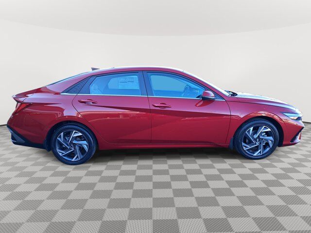 2025 Hyundai Elantra Limited San Clemente CA