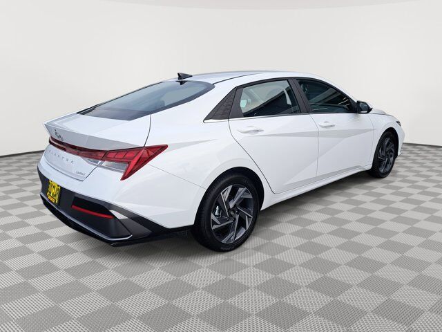 2025 Hyundai Elantra Limited San Clemente CA