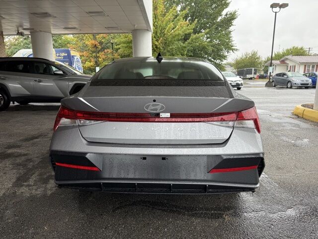 2025 Hyundai Elantra Limited San Clemente CA