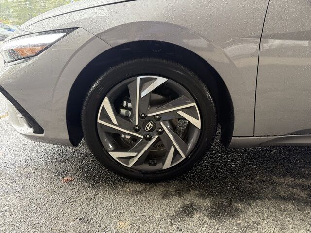 2025 Hyundai Elantra Limited San Clemente CA