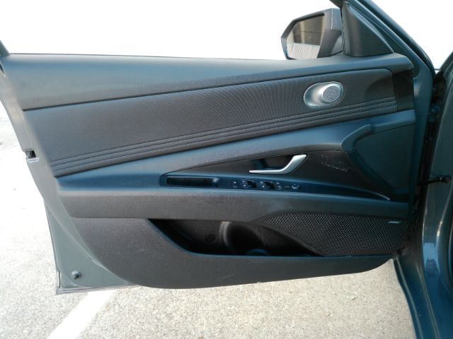 2025 Hyundai Elantra Limited Plano TX