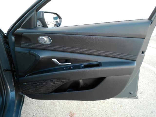 2025 Hyundai Elantra Limited Plano TX