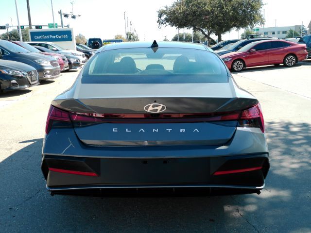 2025 Hyundai Elantra Limited Plano TX