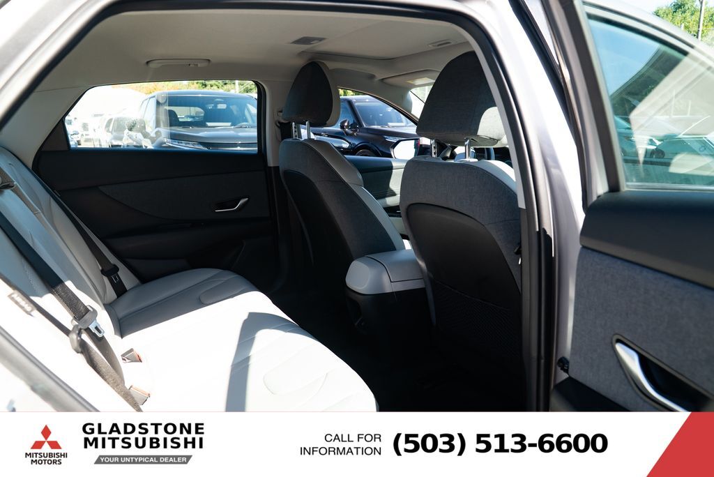 2025 Hyundai Elantra Limited Milwaukie OR