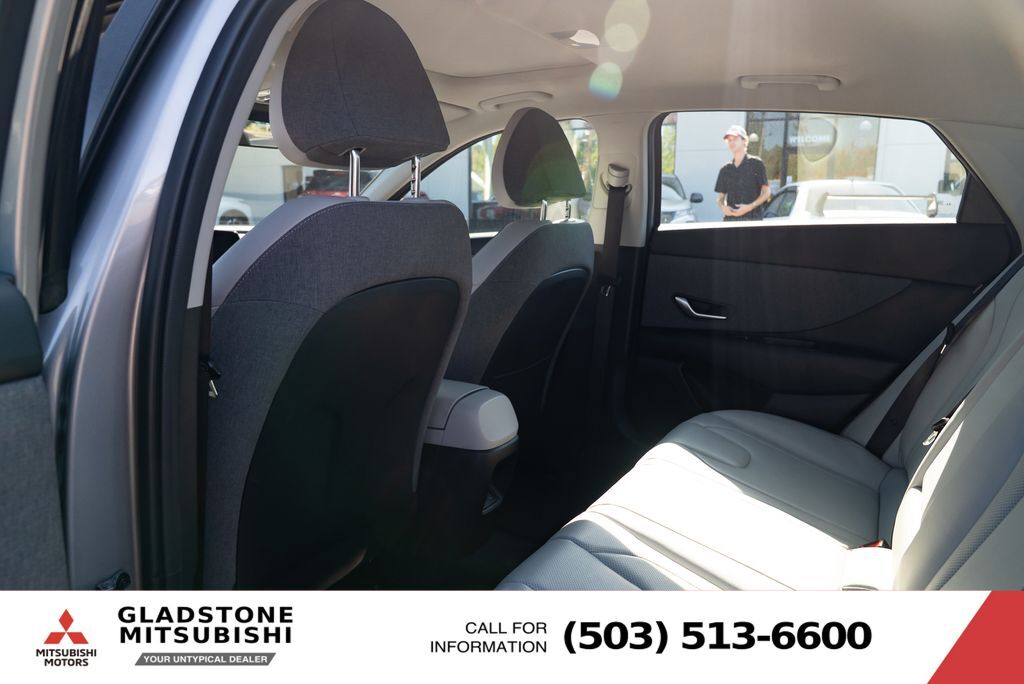 2025 Hyundai Elantra Limited Milwaukie OR