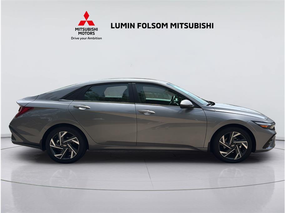 2025 Hyundai Elantra Limited Sedan 4D Folsom CA