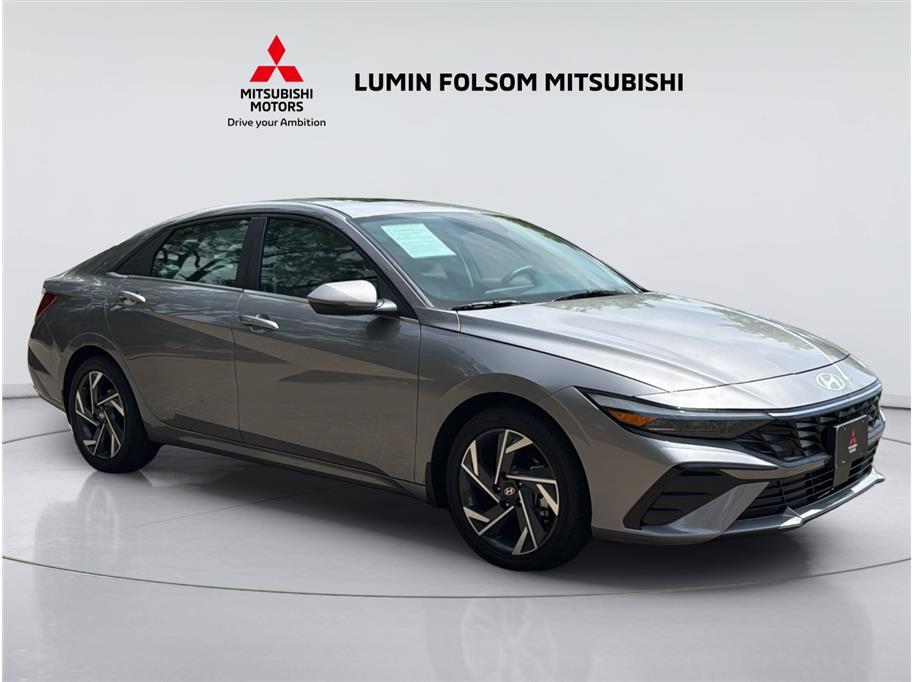 2025 Hyundai Elantra Limited Sedan 4D Folsom CA