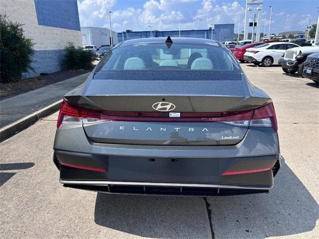 2025 Hyundai Elantra Limited Cape Girardeau MO