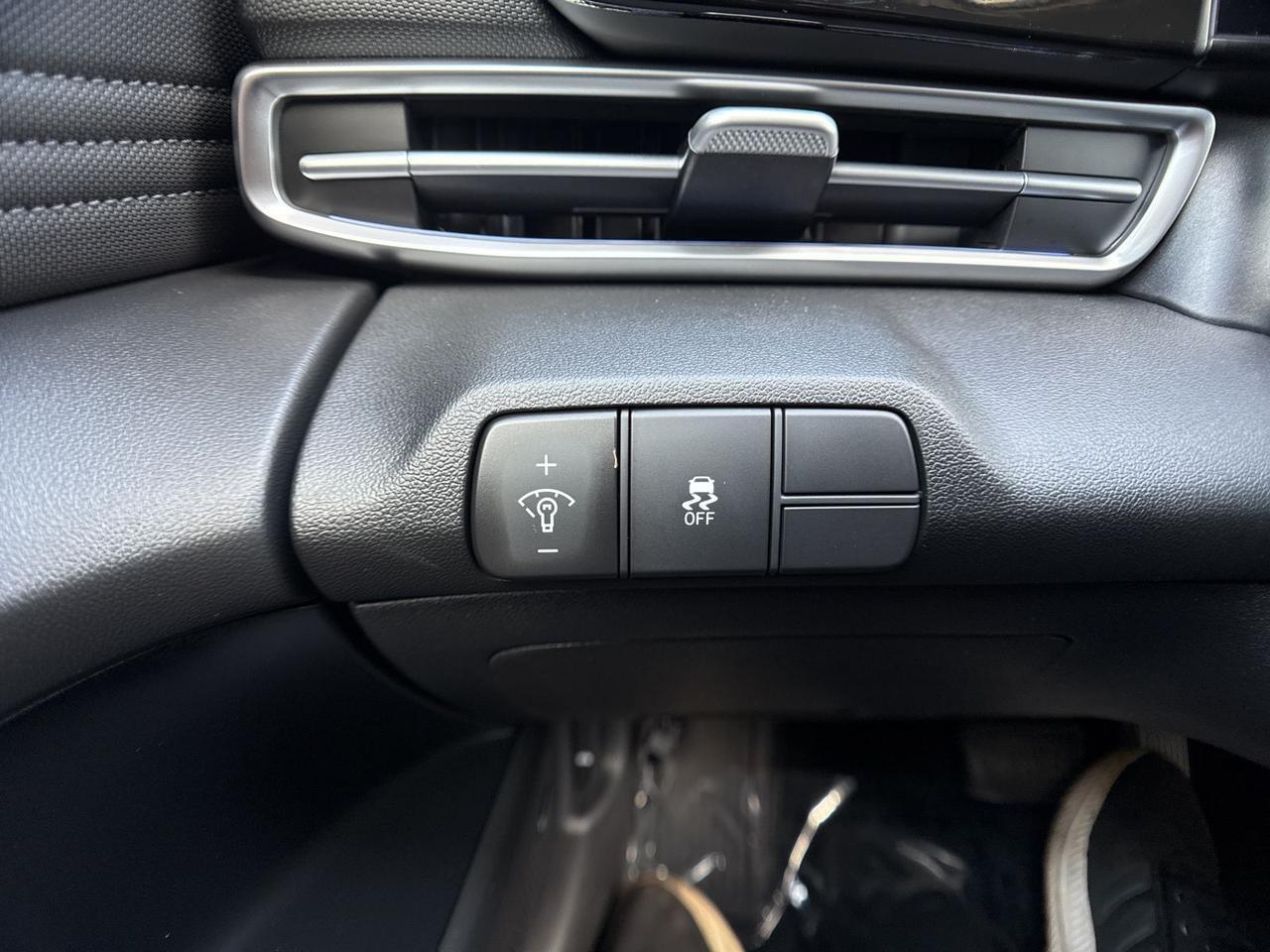 2025 Hyundai Elantra Limited Chantilly VA