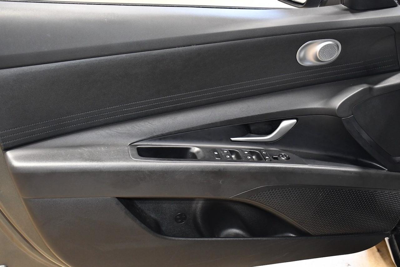2025 Hyundai Elantra SE Lakeworth FL