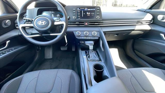 2025 Hyundai Elantra SE Corona CA