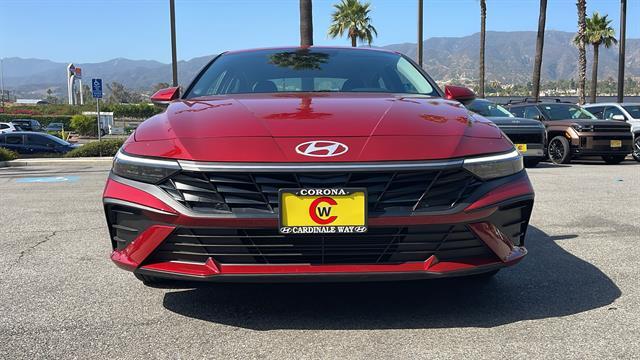 2025 Hyundai Elantra SE Corona CA