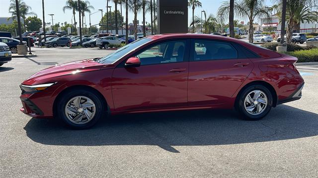2025 Hyundai Elantra SE Corona CA
