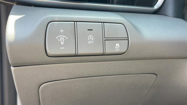 2025 Hyundai Elantra SE Corona CA