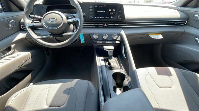 2025 Hyundai Elantra SE Corona CA