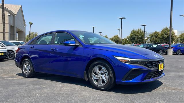 2025 Hyundai Elantra SE Corona CA