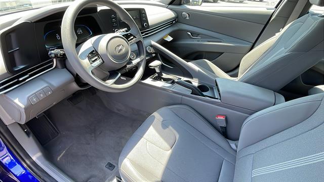 2025 Hyundai Elantra SE Corona CA