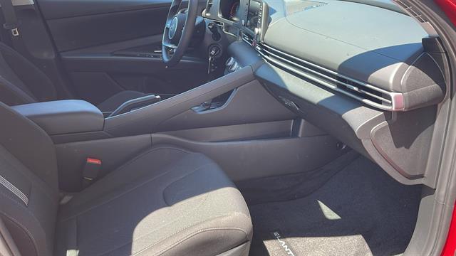 2025 Hyundai Elantra SE Corona CA