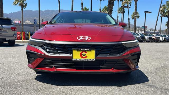 2025 Hyundai Elantra SE Corona CA
