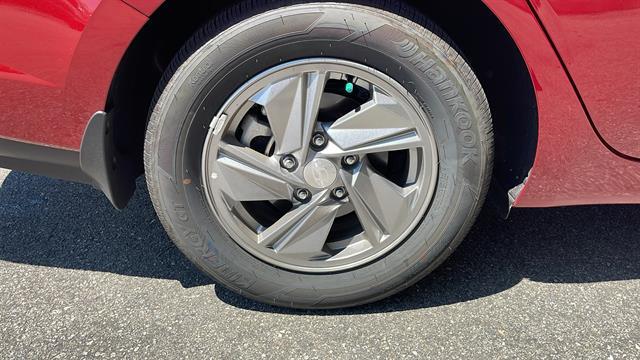 2025 Hyundai Elantra SE Corona CA