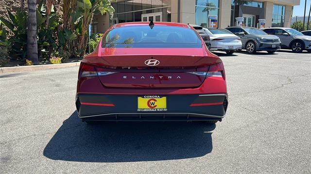 2025 Hyundai Elantra SE Corona CA