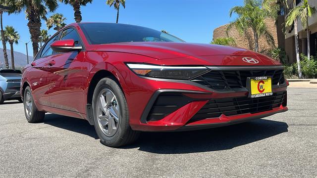 2025 Hyundai Elantra SE Corona CA