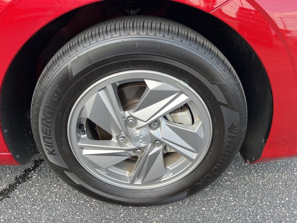 2025 Hyundai Elantra SE Mount Joy PA