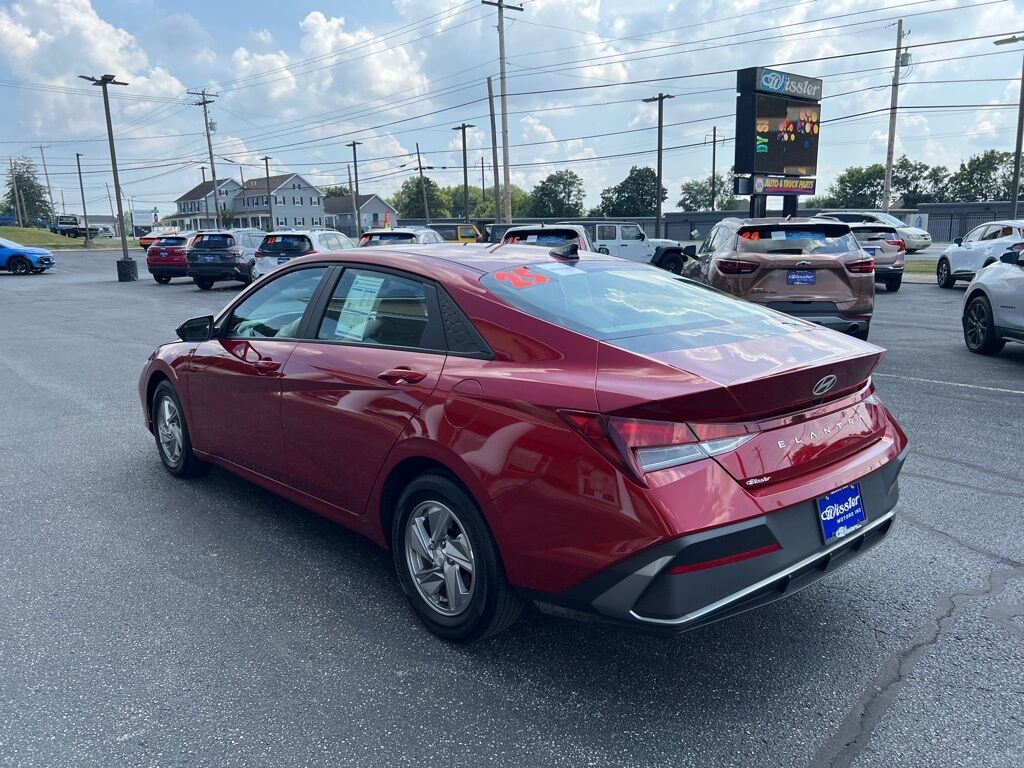 2025 Hyundai Elantra SE Mount Joy PA