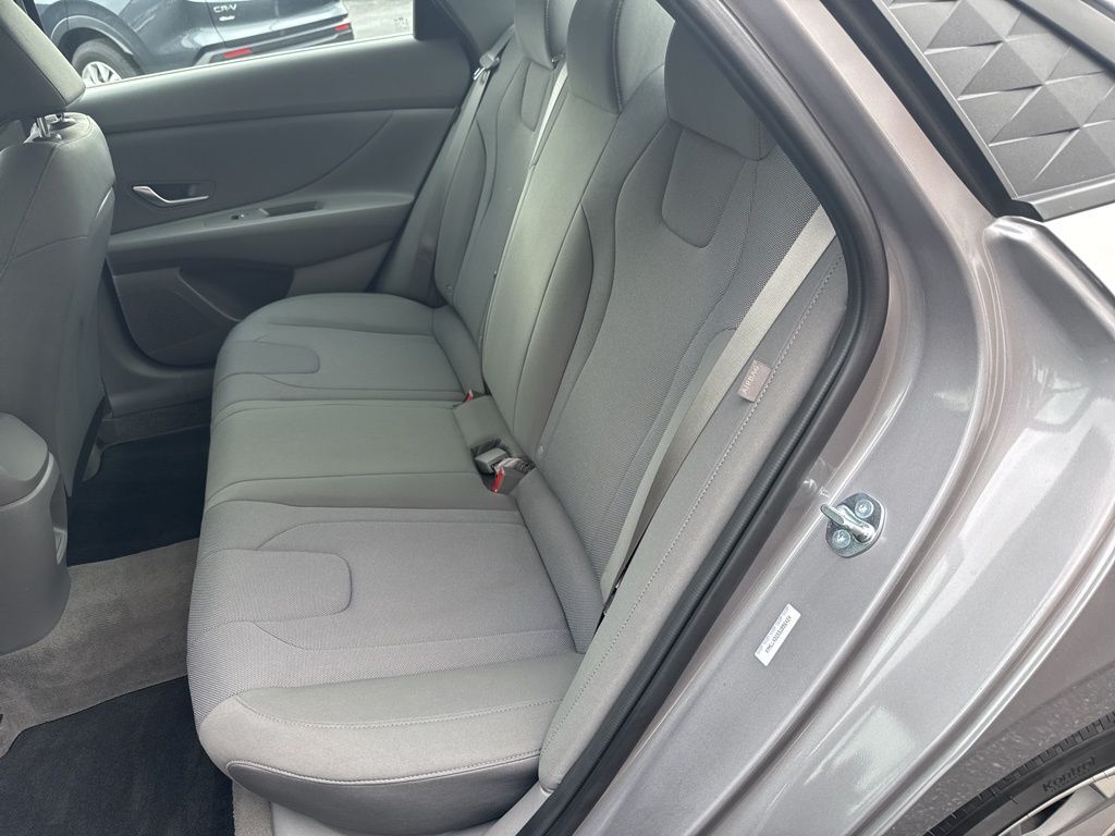 2025 Hyundai Elantra SE Mount Joy PA