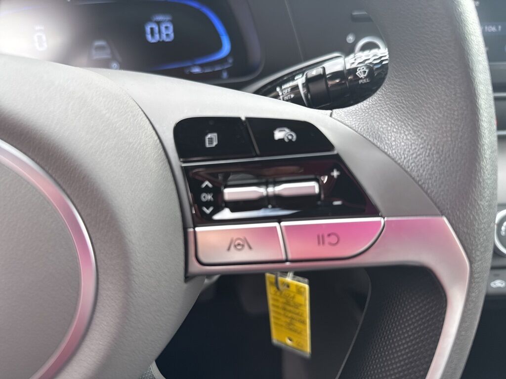 2025 Hyundai Elantra SE Mount Joy PA