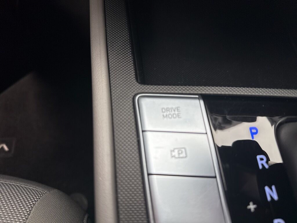 2025 Hyundai Elantra SE Mount Joy PA