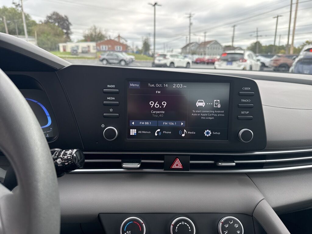 2025 Hyundai Elantra SE Mount Joy PA