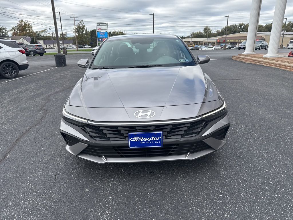 2025 Hyundai Elantra SE Mount Joy PA